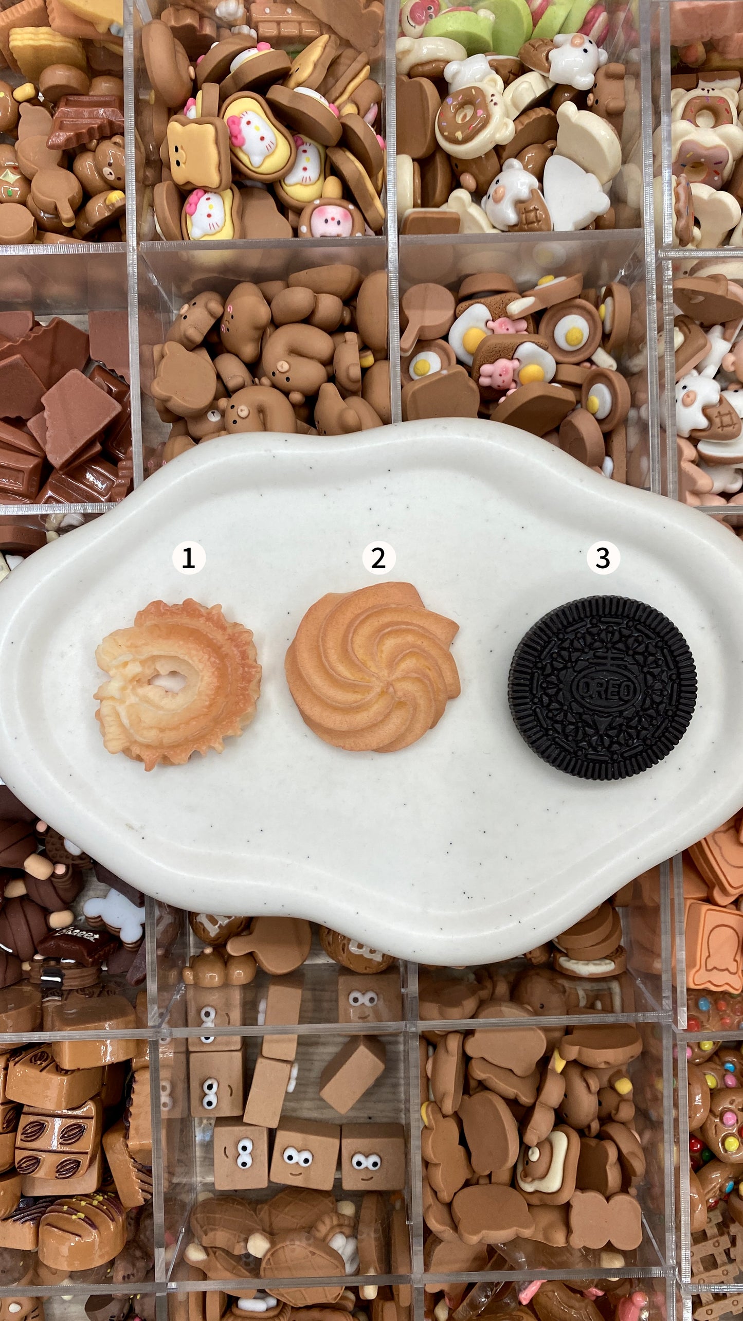 Biscuit charms