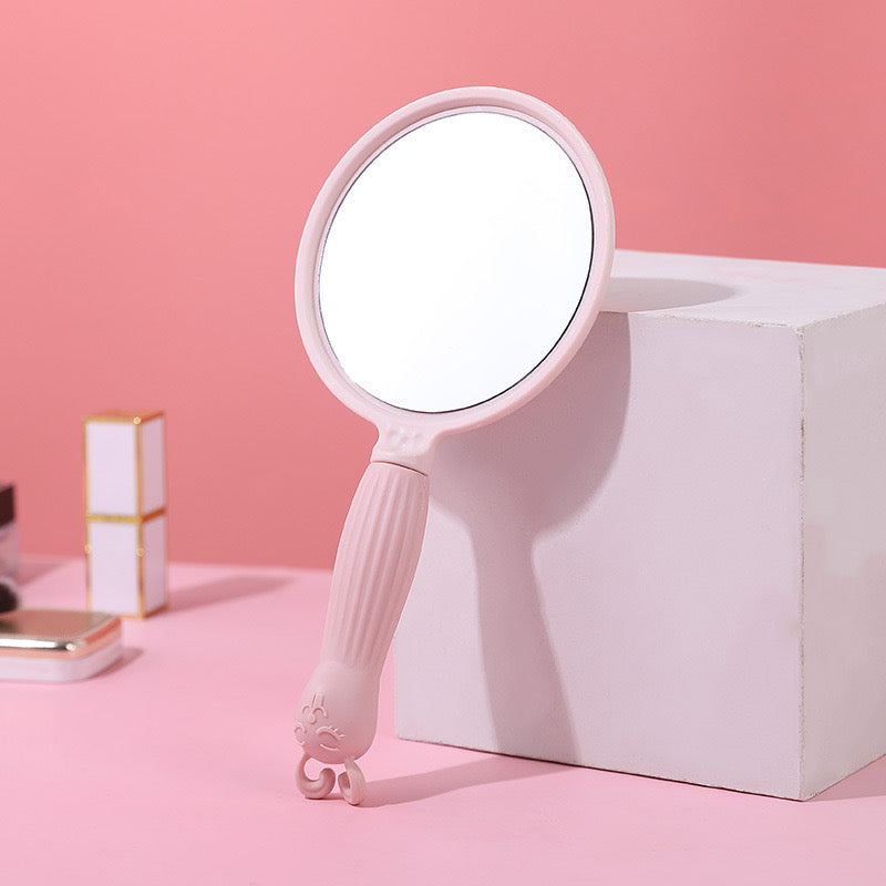 Mirror with Handle
