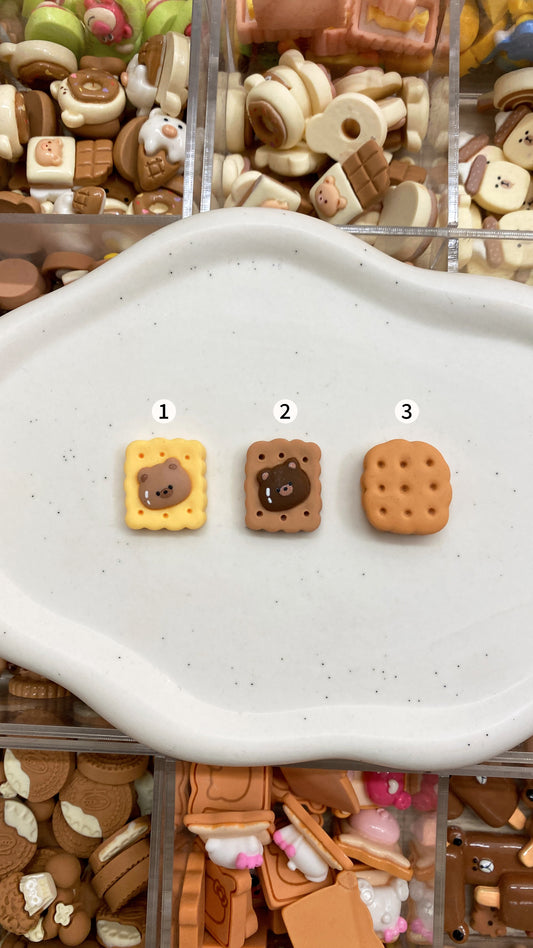 Biscuit charms